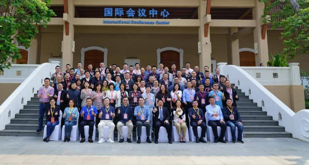 eaf172a1dbdda1987dfec0b5a6e89402.jpg