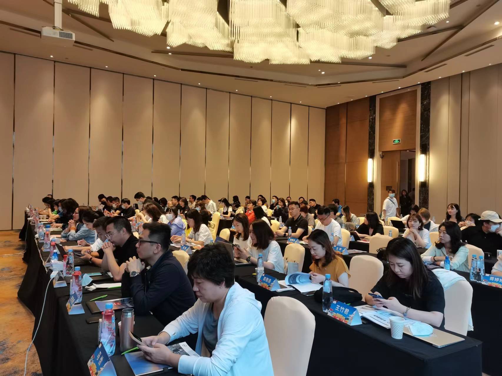 37ac4daedea4fb0b179b1f3654930d52.jpeg